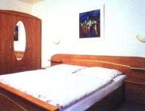 Imos Hotel