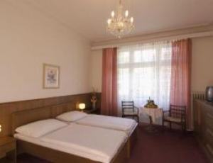 Jessenius Esplanade Hotel